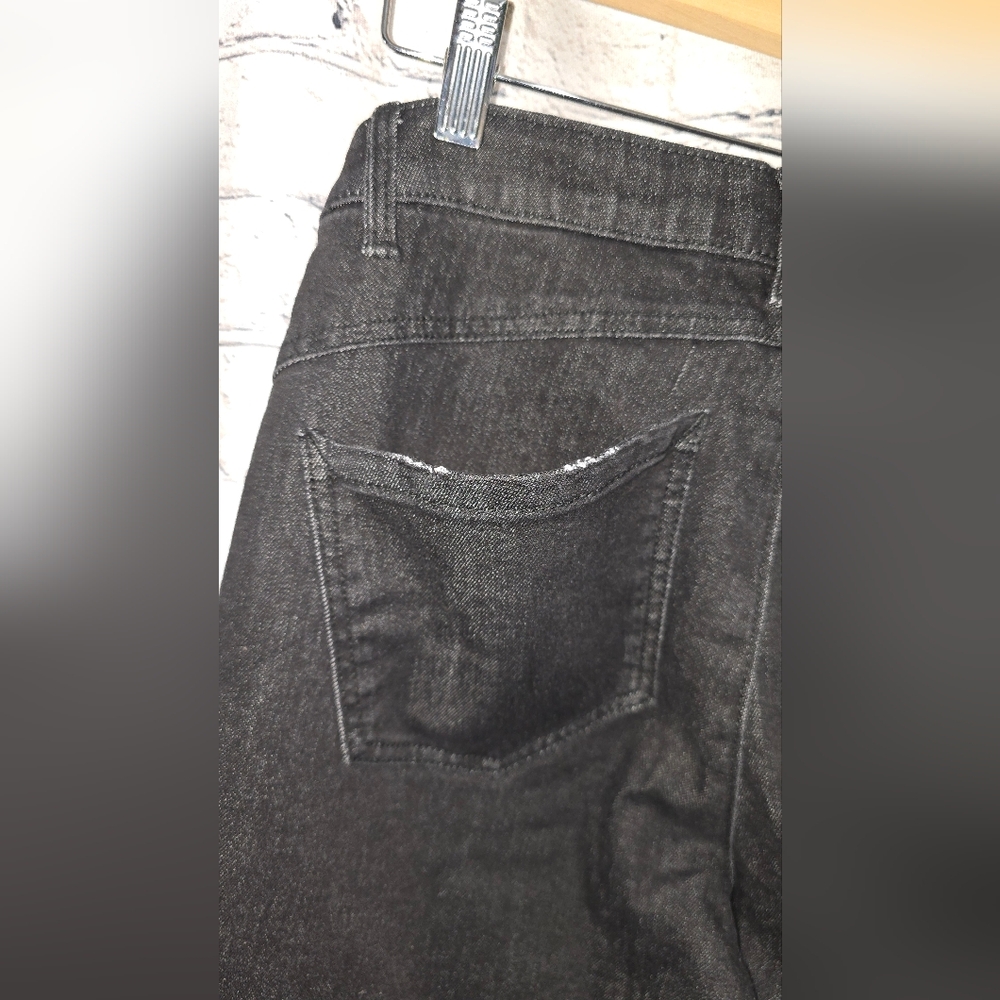 Democracy Ab Solution Black Cropped Jean Size 4 NWOT - Picture 7 of 10
